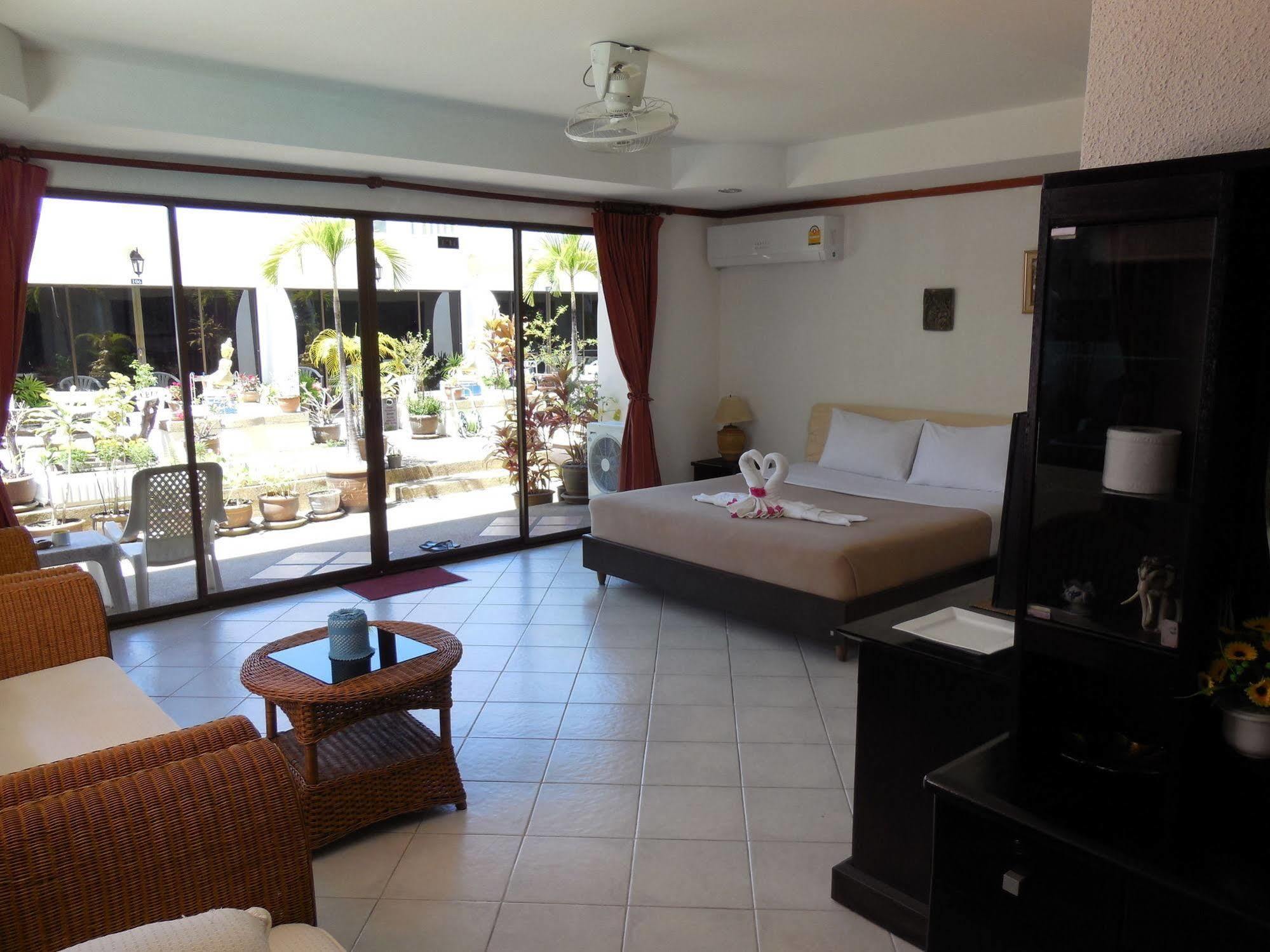 Blue Sky Residence Patong Εξωτερικό φωτογραφία