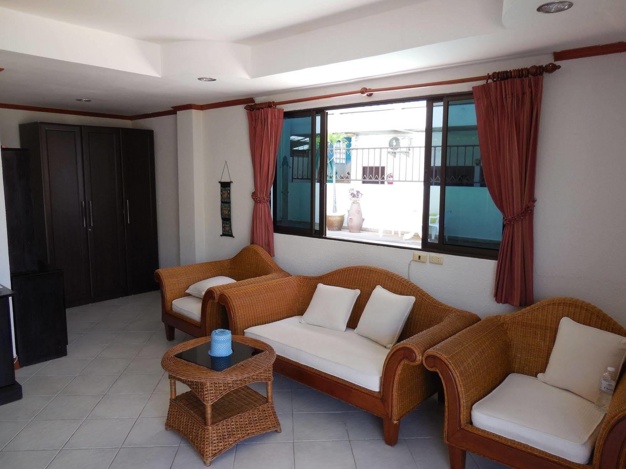 Blue Sky Residence Patong Εξωτερικό φωτογραφία