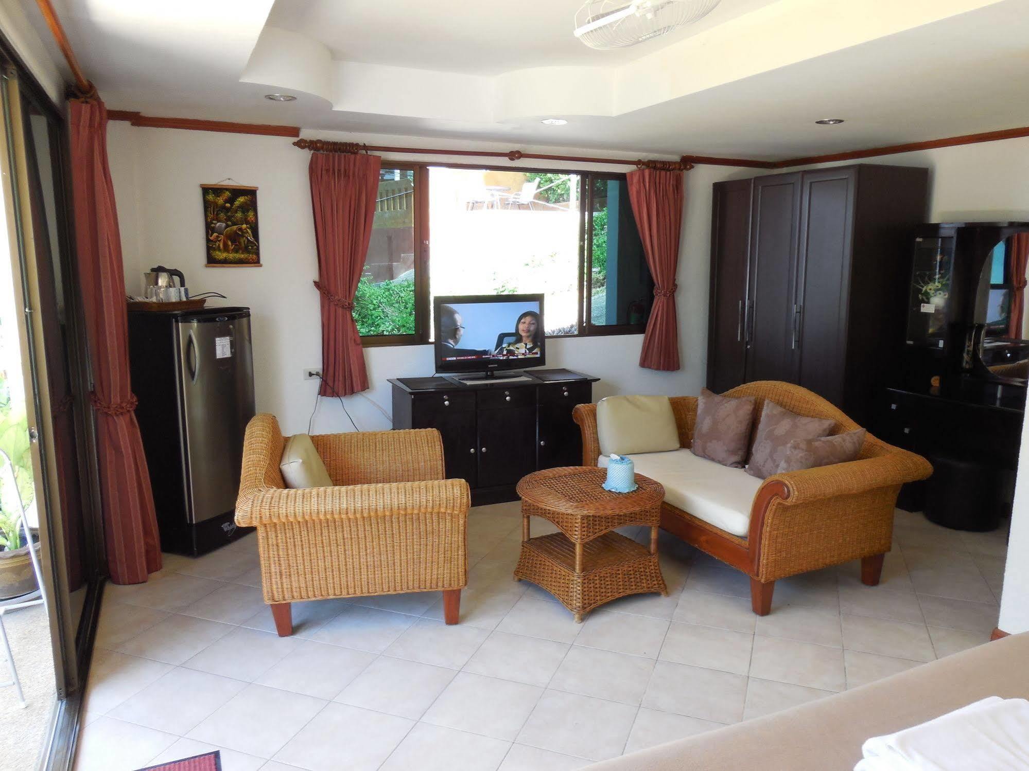 Blue Sky Residence Patong Εξωτερικό φωτογραφία