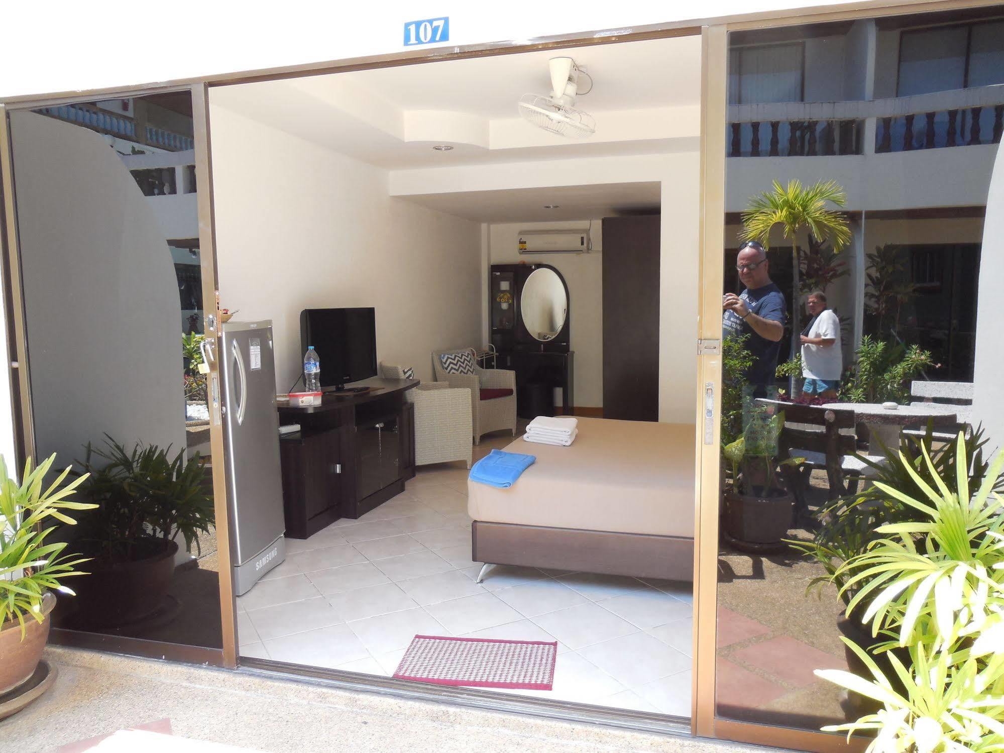 Blue Sky Residence Patong Εξωτερικό φωτογραφία