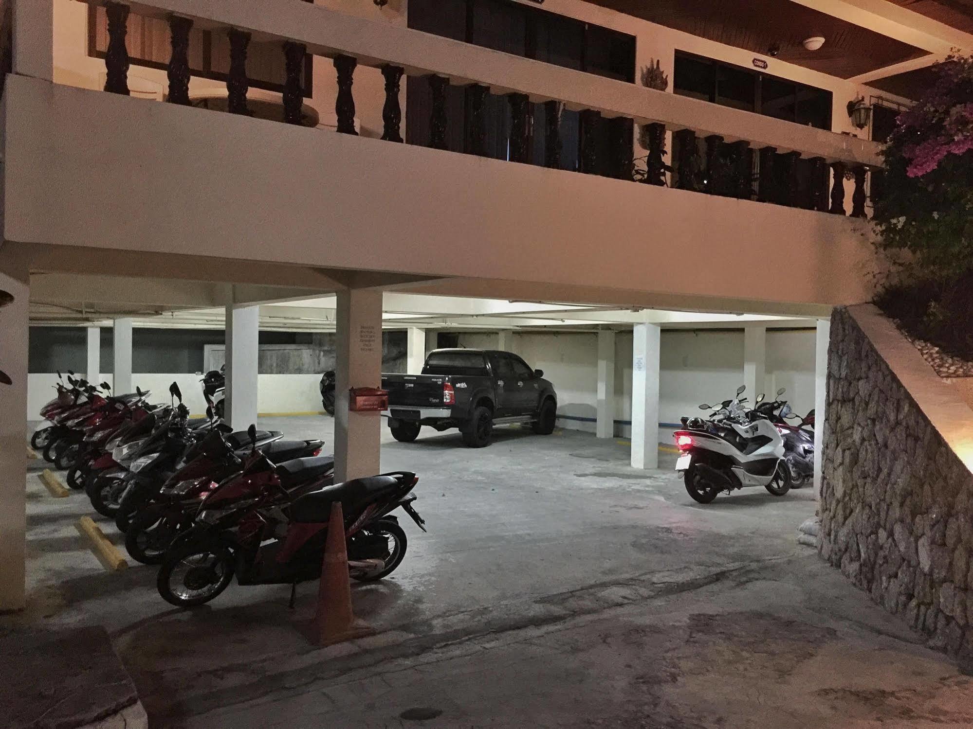 Blue Sky Residence Patong Εξωτερικό φωτογραφία